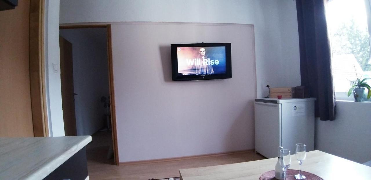 Apartment Sajra Kulen Vakuf Luaran gambar