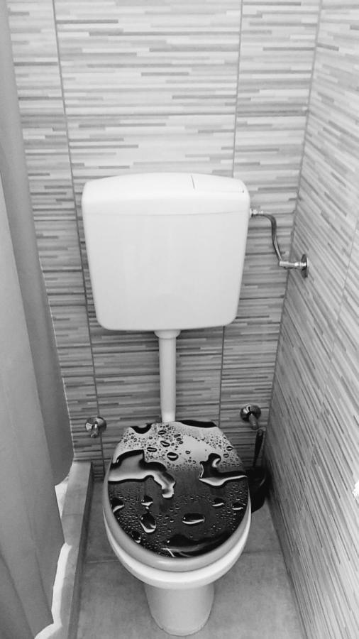Apartment Sajra Kulen Vakuf Luaran gambar
